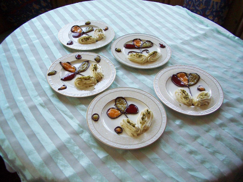 Weißes Schokomousse Weißes Schokomousse